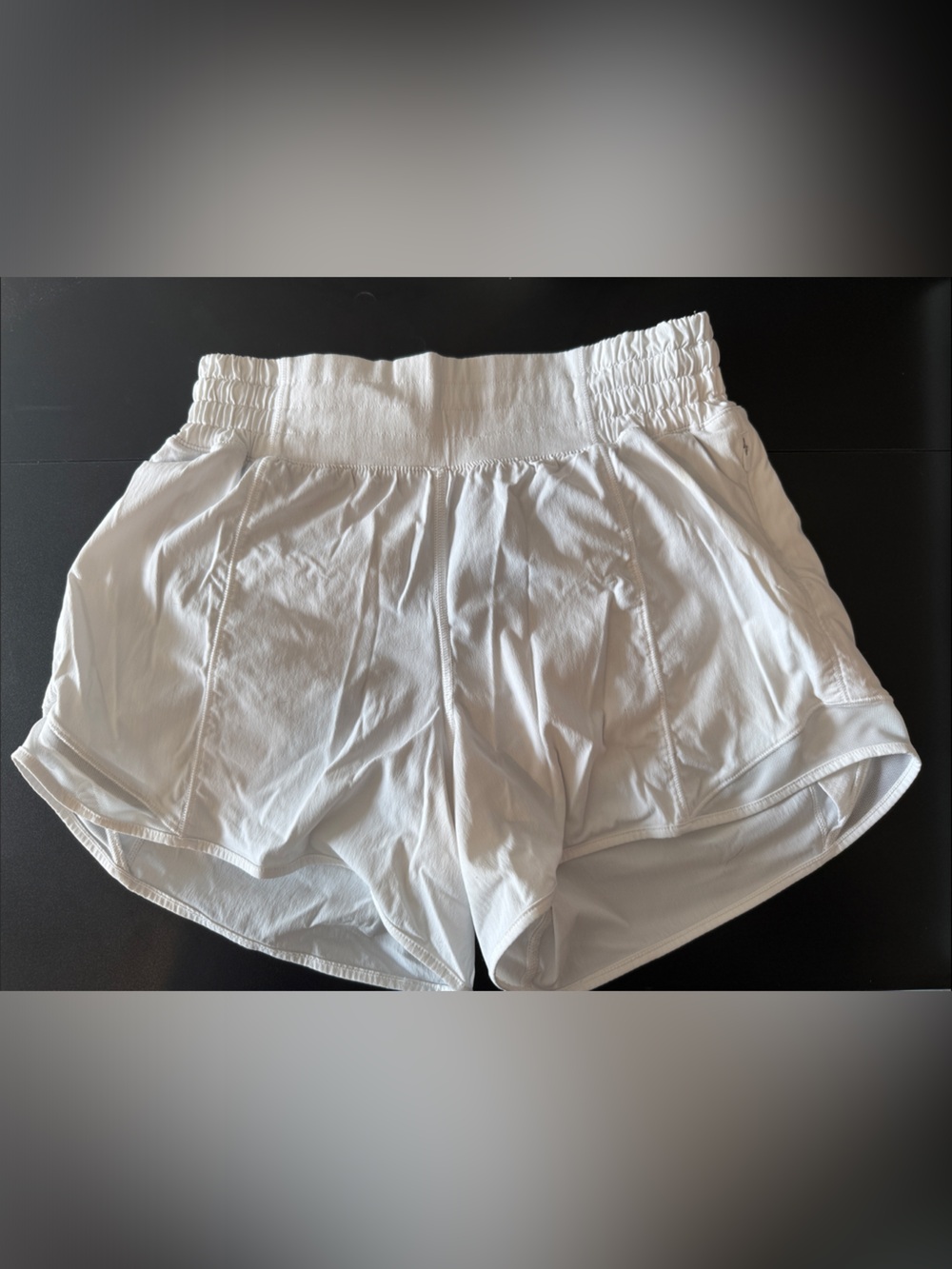 Lululemon Hotty Hot High Rise Lined Short 4”